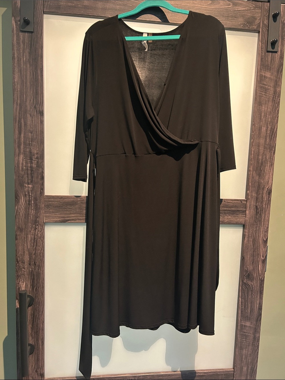 NY Collection Black Wrap Midi Dress